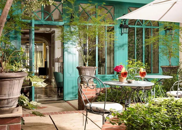 Hôtel Serotel Lutèce Parigi